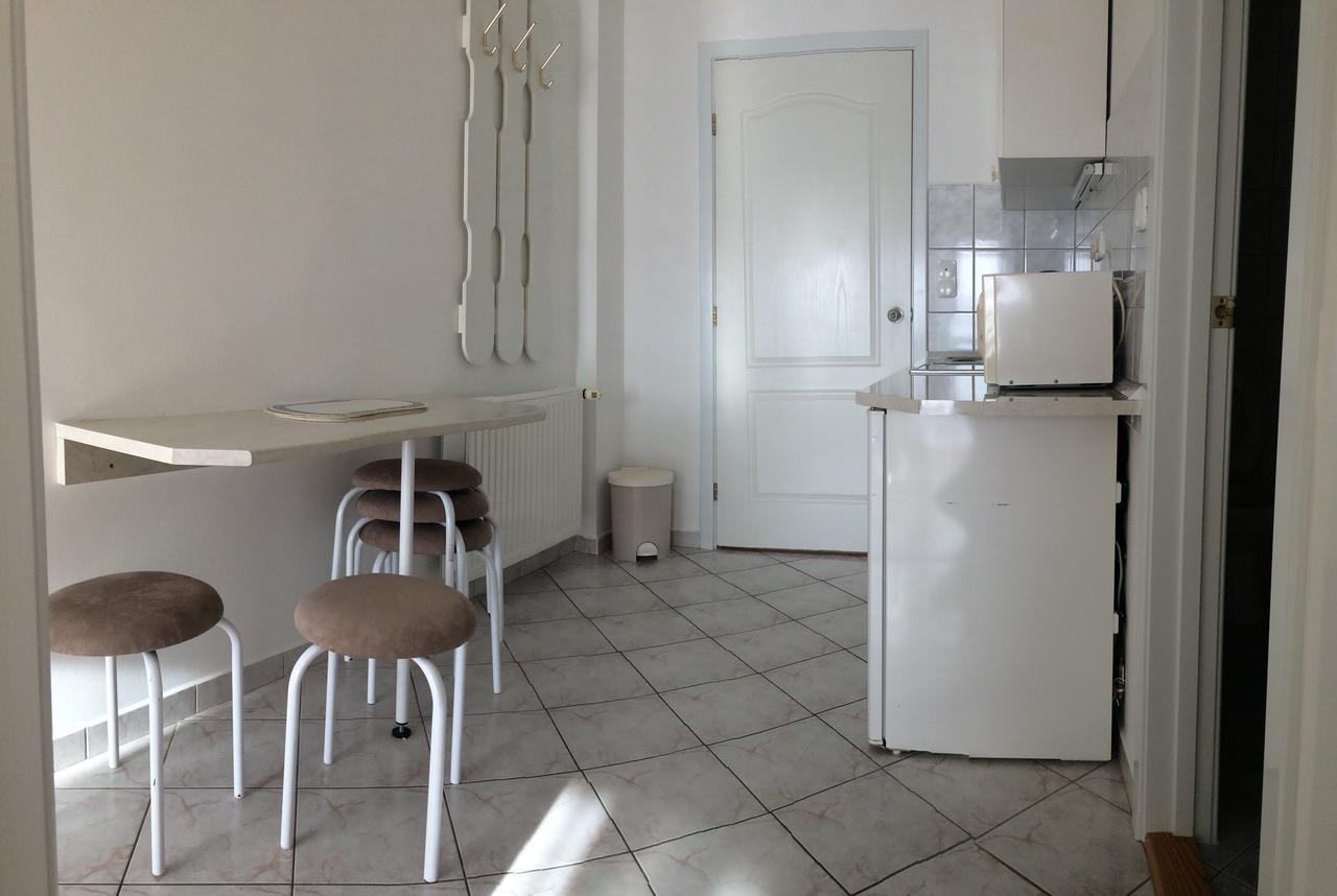 Szaloky Apartmanhaz Gyenesdiás Exteriör bild